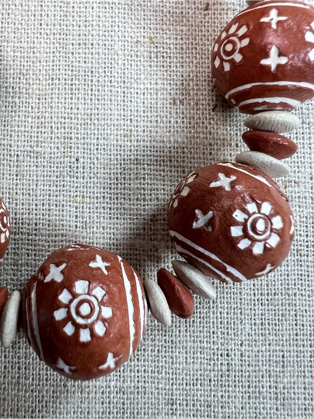Vintage Terracotta Colored Floral Bead Necklace - Picture 10 of 11